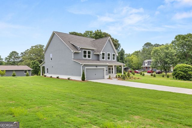 8315 Creekside Overlook Drive, Gainesville, GA 30506
