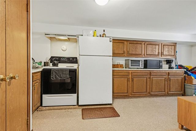 247 West Ivy Street, East Rochester, NY 14445