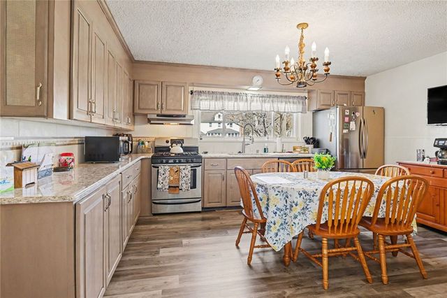 247 West Ivy Street, East Rochester, NY 14445