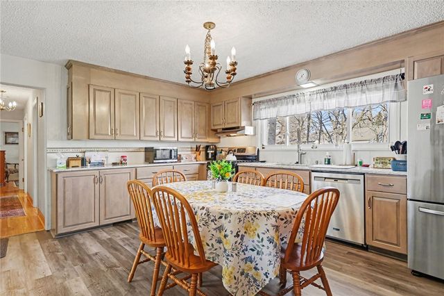 247 West Ivy Street, East Rochester, NY 14445