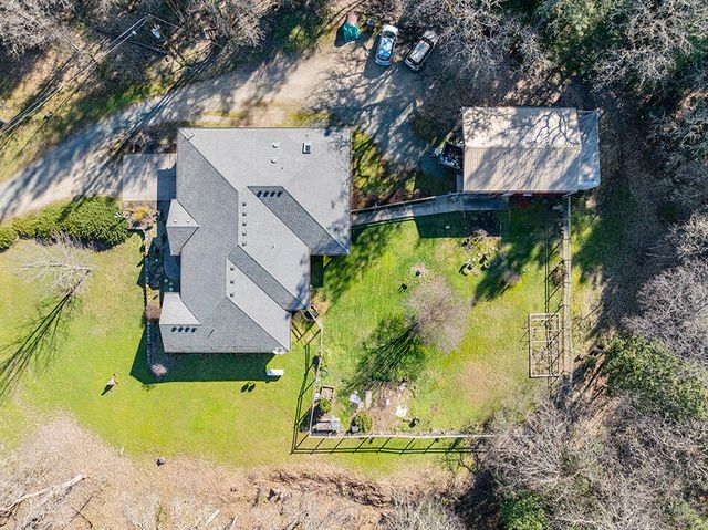 698 Ewe Creek Road, Grants Pass, OR 97526