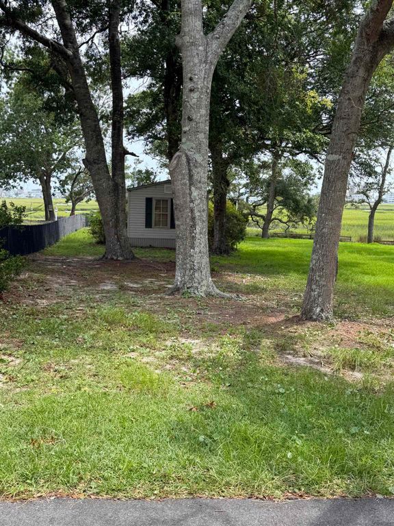 Sandpiper St., North Myrtle Beach, SC 29582 — exterior