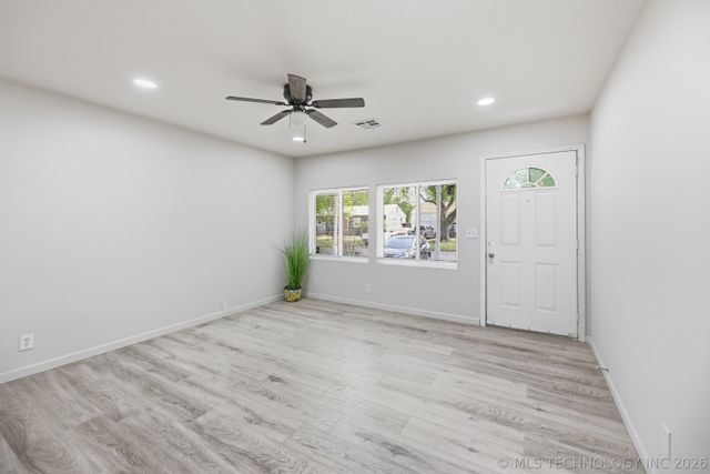 1012 N Irvington Avenue, Tulsa, OK 74115