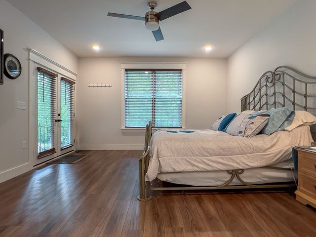 2999 Dugley Branch Dr, Bon Aqua, TN 37025