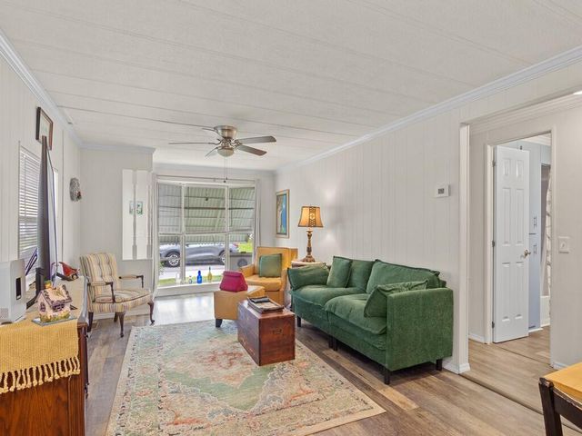 258 NE Cameo Way, Jensen Beach, FL 34957