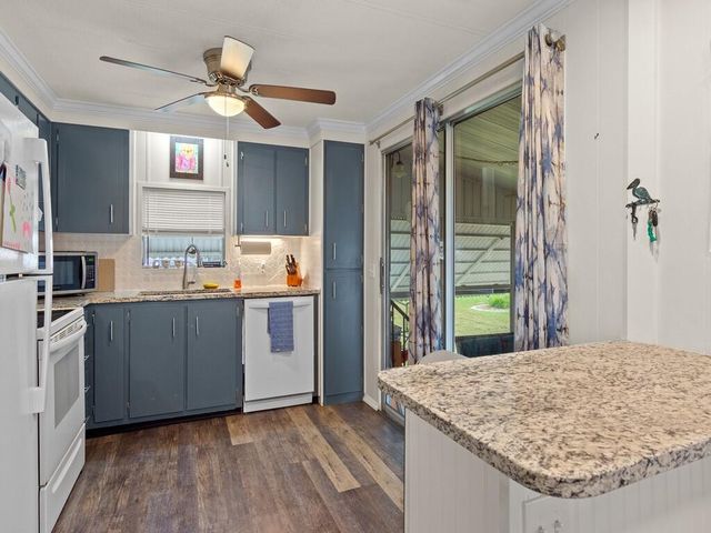 258 NE Cameo Way, Jensen Beach, FL 34957