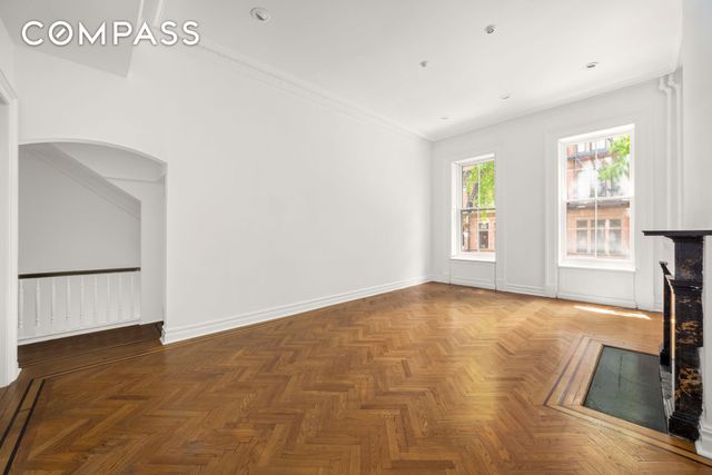 57 W 9th Street, New York City, NY 10011