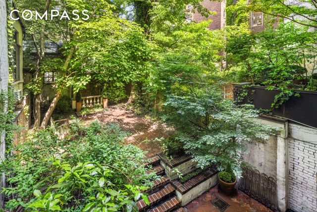 57 W 9th Street, New York City, NY 10011