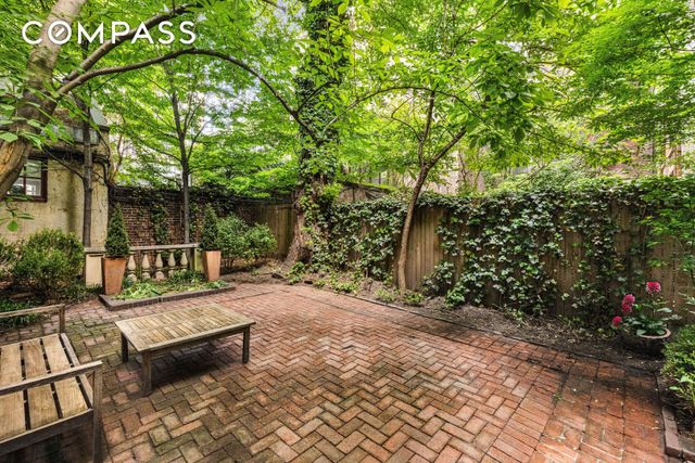 57 W 9th Street, New York City, NY 10011