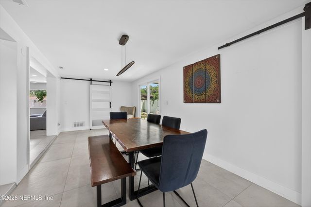 8 FERNWOOD Lane, Palm Coast, FL 32137