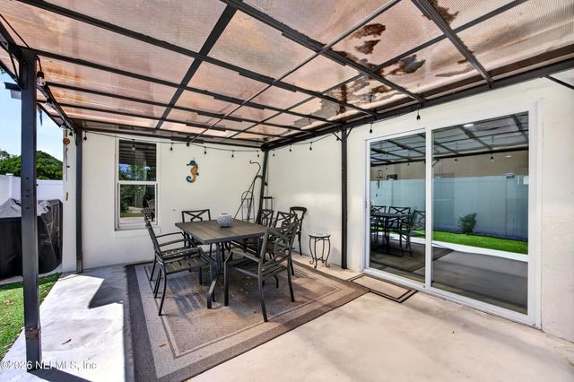 8 FERNWOOD Lane, Palm Coast, FL 32137