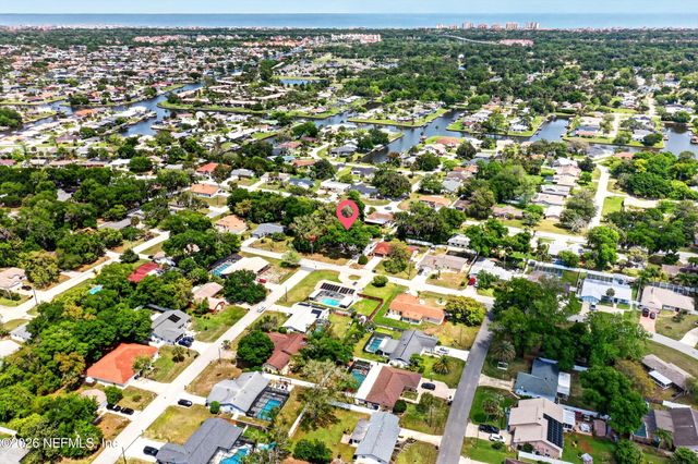 8 FERNWOOD Lane, Palm Coast, FL 32137