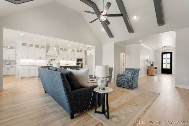 12806 S Irvington Avenue, Tulsa, OK 74008