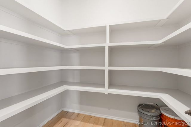 12806 S Irvington Avenue, Tulsa, OK 74008