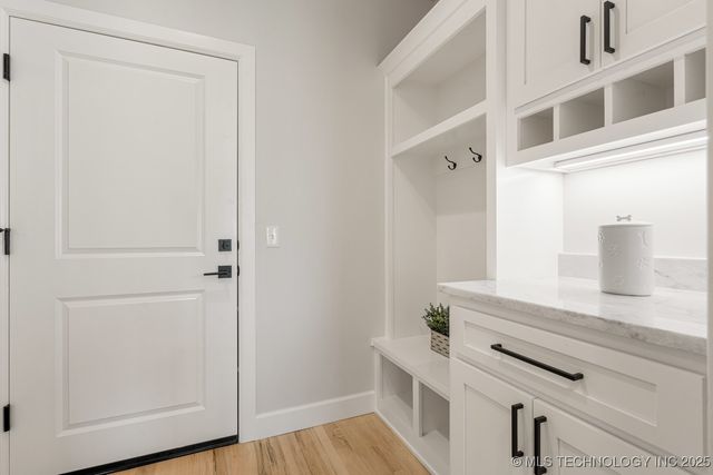 12806 S Irvington Avenue, Tulsa, OK 74008