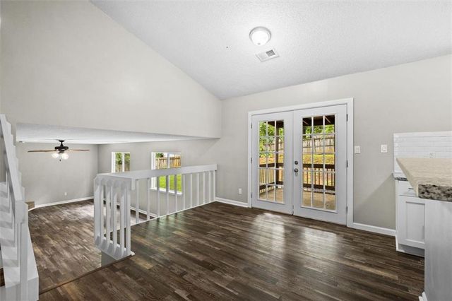 1055 Chapman Lane, Stone Mountain, GA 30088
