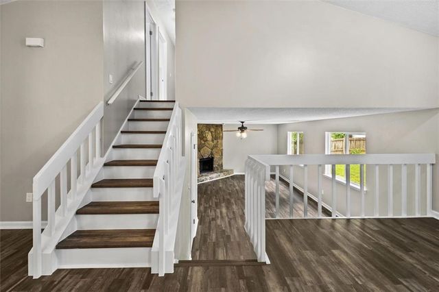 1055 Chapman Lane, Stone Mountain, GA 30088