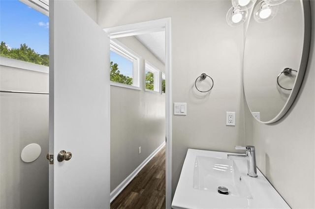 1055 Chapman Lane, Stone Mountain, GA 30088