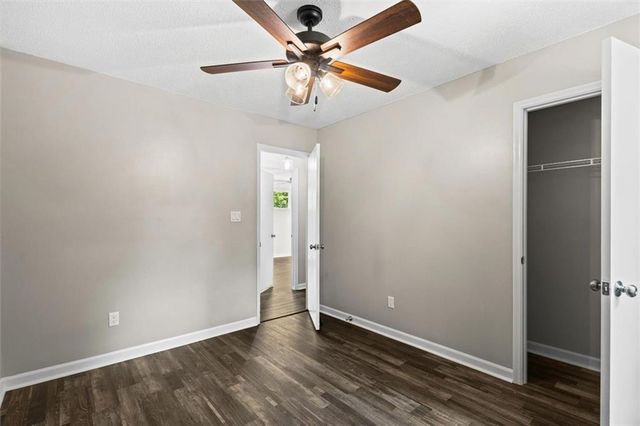 1055 Chapman Lane, Stone Mountain, GA 30088