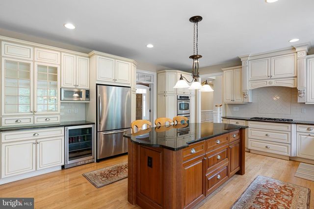 118 WOODRIDGE DR, Kennett Square, PA 19348