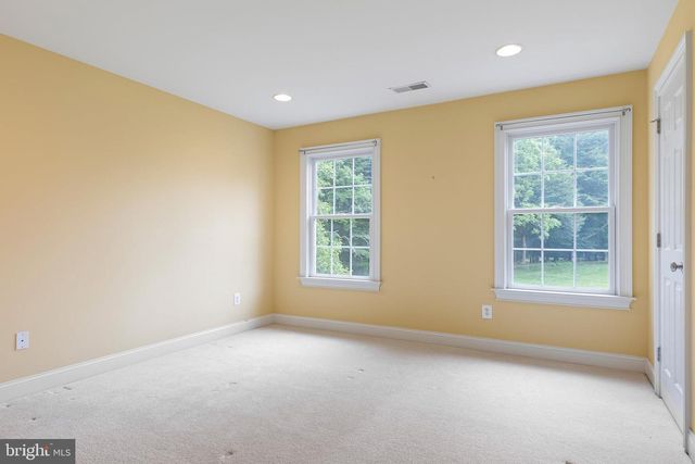 118 WOODRIDGE DR, Kennett Square, PA 19348