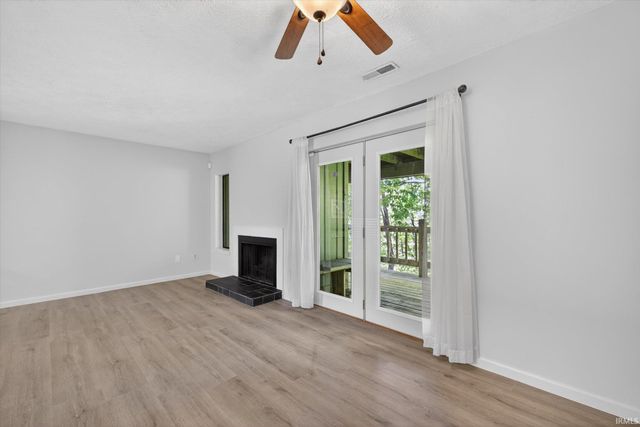 9318 S Lake Ridge Dr Unit 57, Bloomington, IN 47401