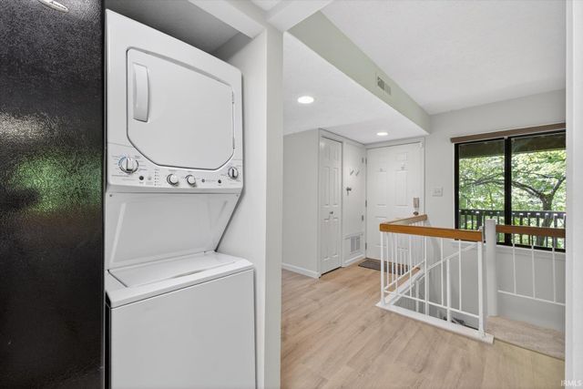 9318 S Lake Ridge Dr Unit 57, Bloomington, IN 47401