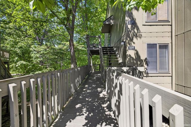9318 S Lake Ridge Dr Unit 57, Bloomington, IN 47401