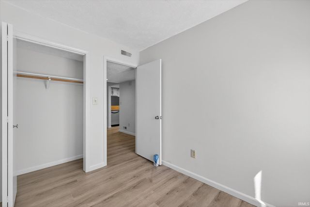 9318 S Lake Ridge Dr Unit 57, Bloomington, IN 47401