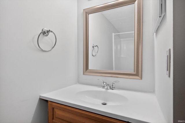 9318 S Lake Ridge Dr Unit 57, Bloomington, IN 47401