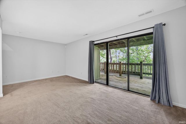 9318 S Lake Ridge Dr Unit 57, Bloomington, IN 47401