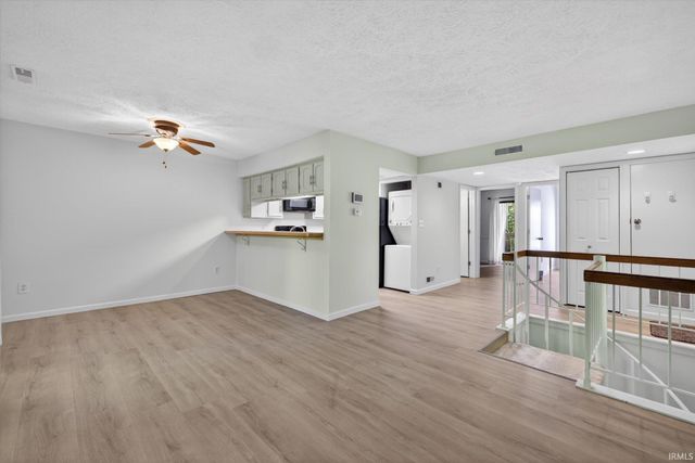 9318 S Lake Ridge Dr Unit 57, Bloomington, IN 47401