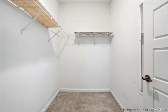 2035 Prestwick Place, Henryville, IN 47126