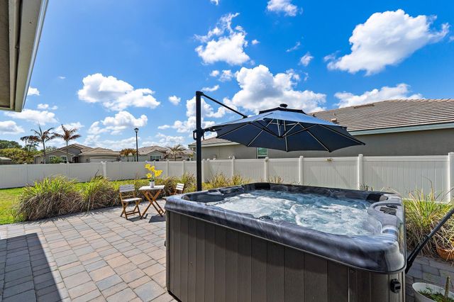 2325 SW Strawberry Terrace, Palm City, FL 34990