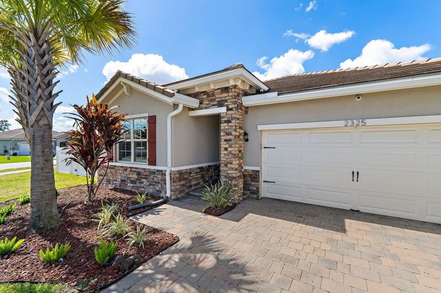 2325 SW Strawberry Terrace, Palm City, FL 34990