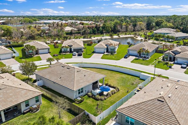 2325 SW Strawberry Terrace, Palm City, FL 34990