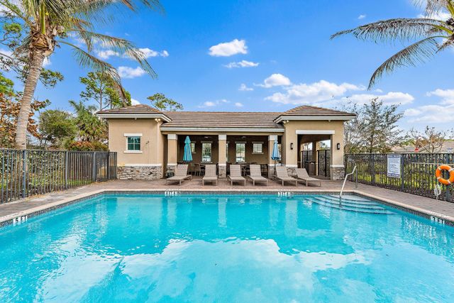 2325 SW Strawberry Terrace, Palm City, FL 34990