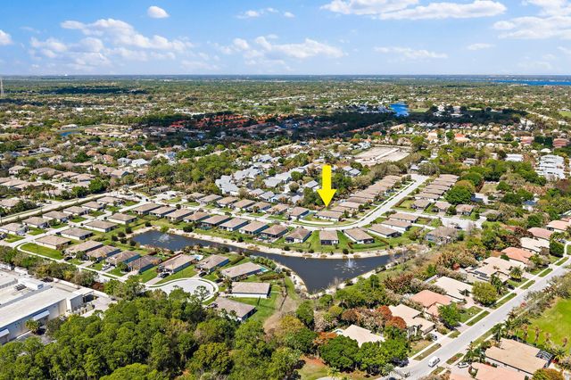 2325 SW Strawberry Terrace, Palm City, FL 34990