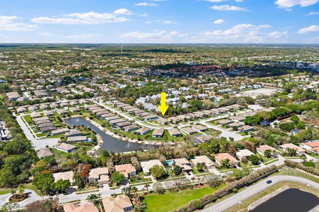 2325 SW Strawberry Terrace, Palm City, FL 34990