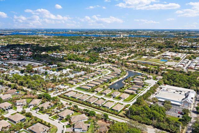 2325 SW Strawberry Terrace, Palm City, FL 34990