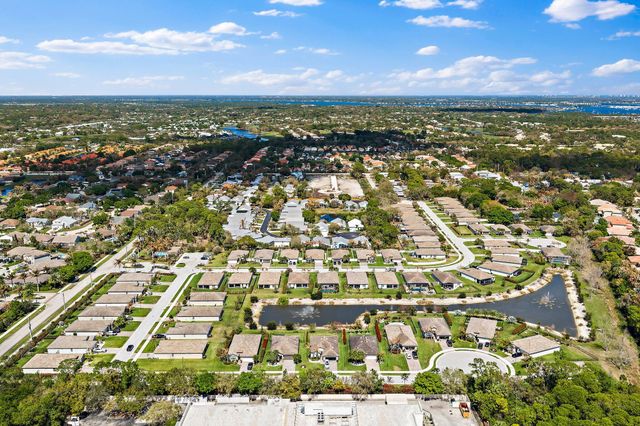 2325 SW Strawberry Terrace, Palm City, FL 34990