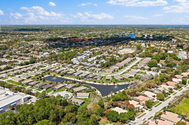 2325 SW Strawberry Terrace, Palm City, FL 34990