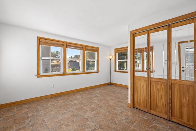 28 Eames Ave, Brockton, MA 02302