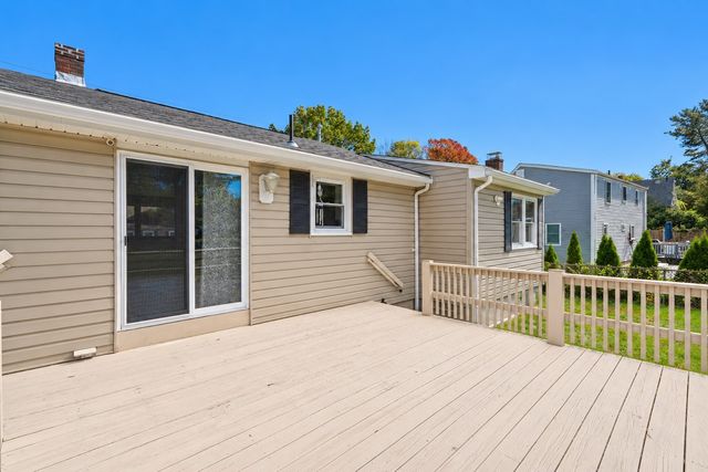 28 Eames Ave, Brockton, MA 02302