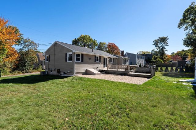 28 Eames Ave, Brockton, MA 02302