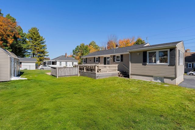 28 Eames Ave, Brockton, MA 02302