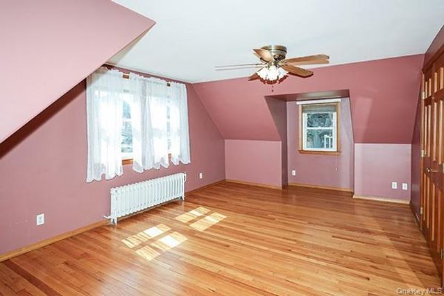 219 Lindbergh Street, Massapequa Park, NY 11762
