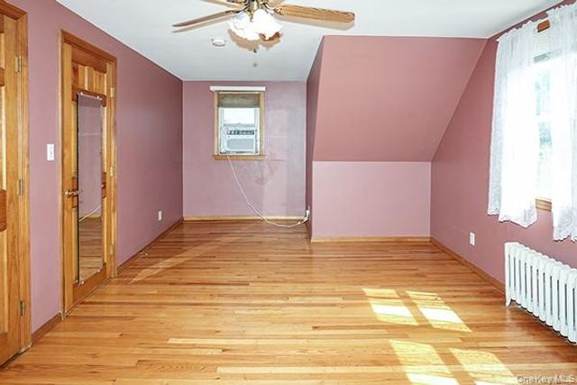 219 Lindbergh Street, Massapequa Park, NY 11762