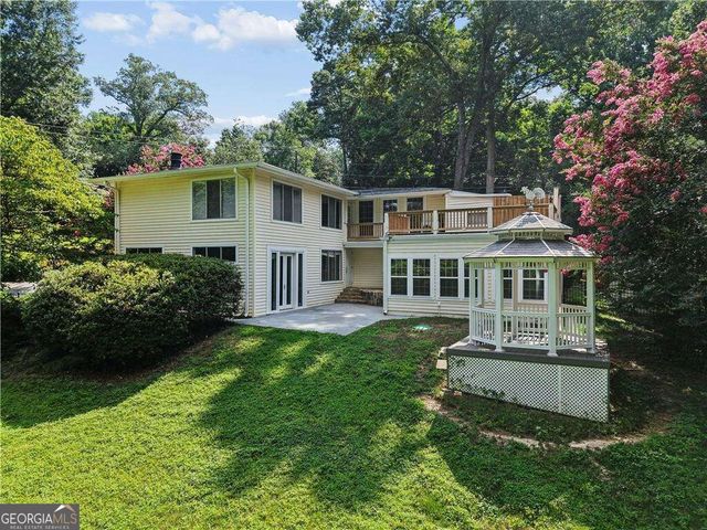 1055 Lee Circle NE, Atlanta, GA 30324