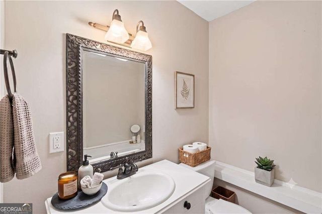 1055 Lee Circle NE, Atlanta, GA 30324